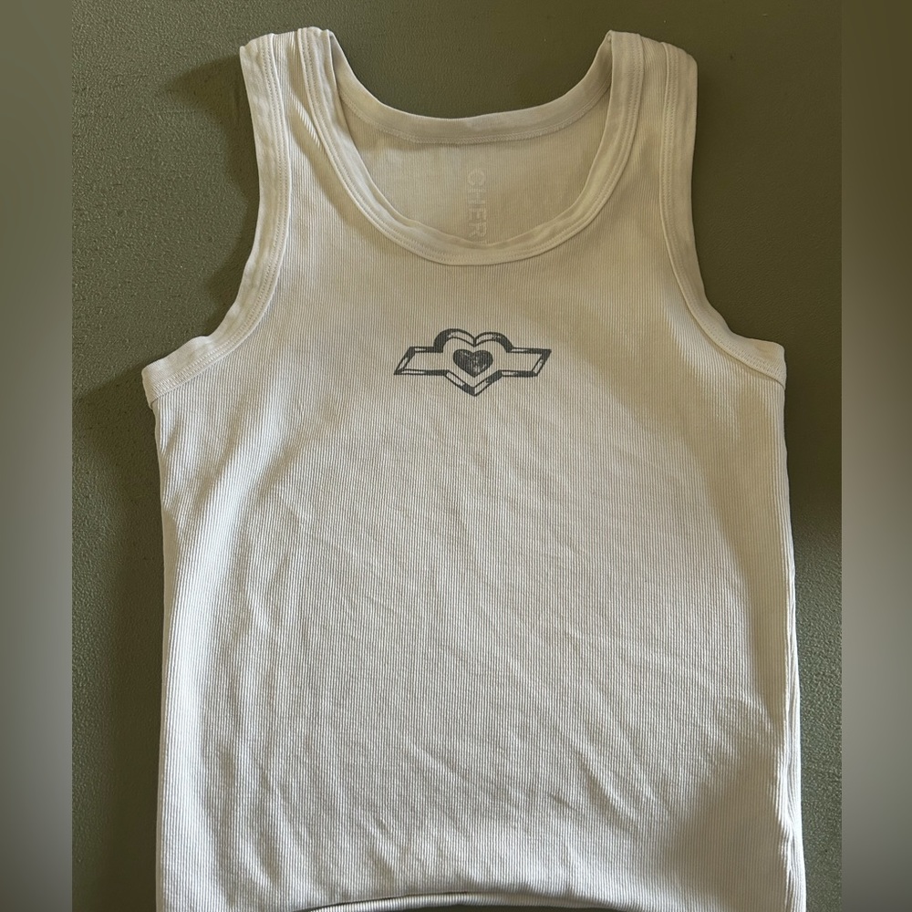 Cherry LA white ribbed tank size L